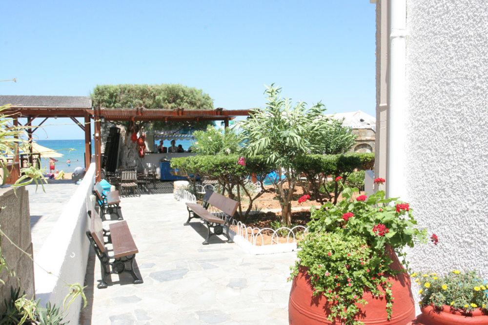 Hotel Koukouras Stalos Exterior foto