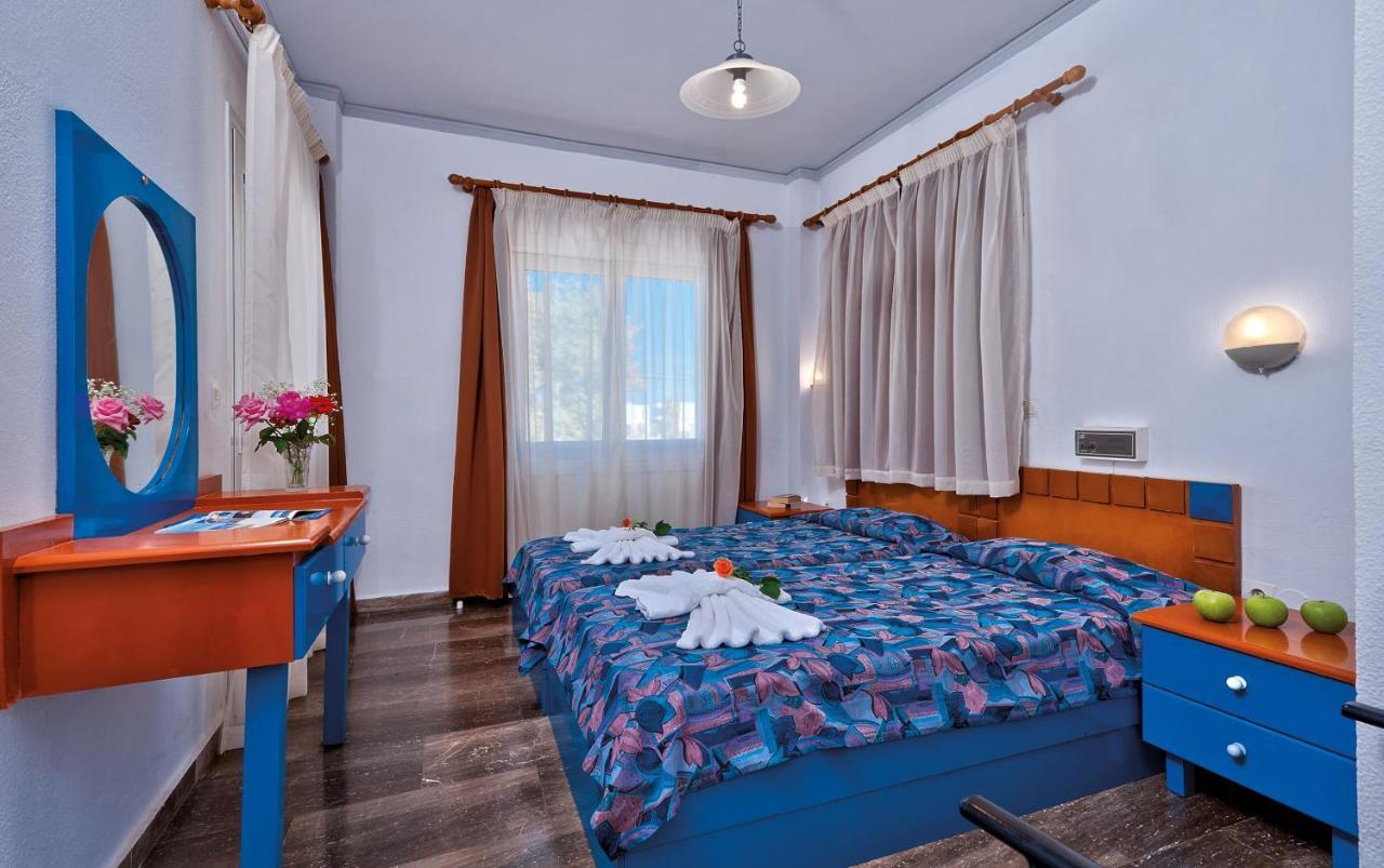 Hotel Koukouras Stalos Exterior foto